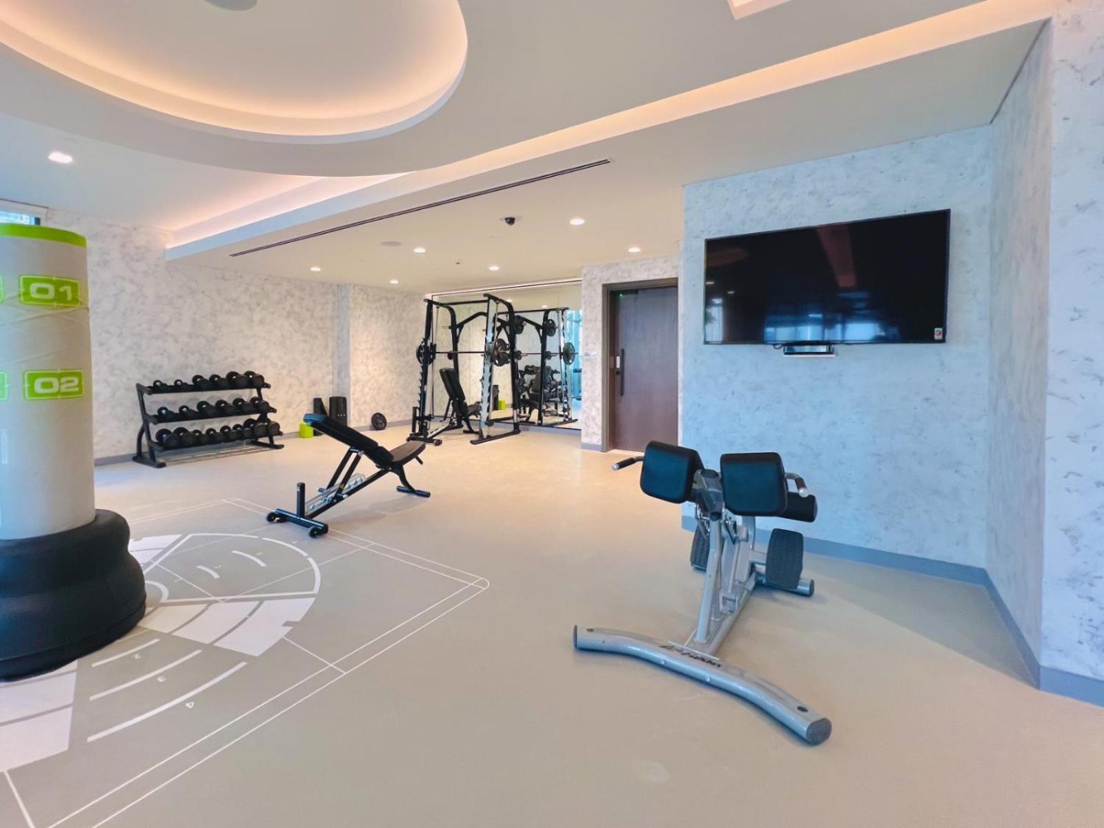 Apartment Beachfront Bliss In Marina Vista New & Cozy *